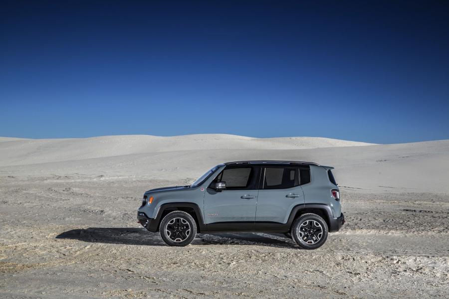  Jeep Renegade Trailhawk (BU) 2014 года  (NA) (фото 17 из 47)